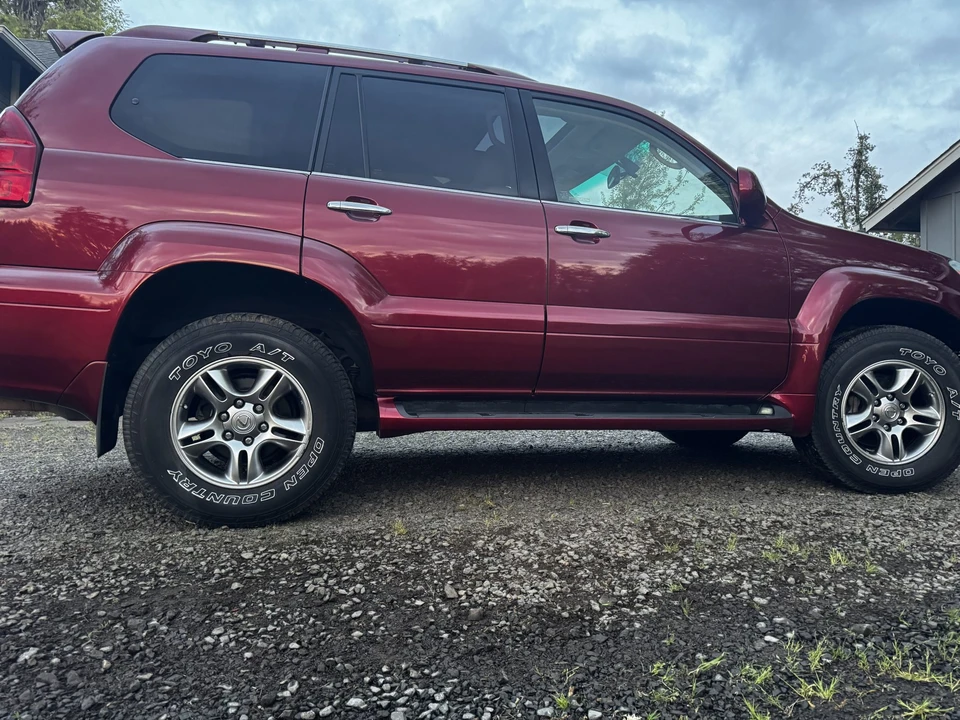 2008 Lexus GX 1st Gen - Image 19 of 31