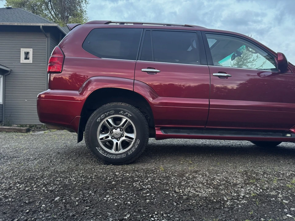 2008 Lexus GX 1st Gen - Image 18 of 31