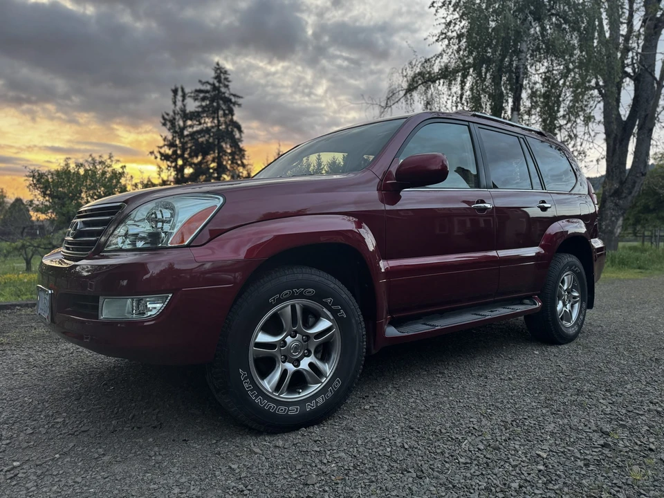 2008 Lexus GX 1st Gen - Image 3 of 31
