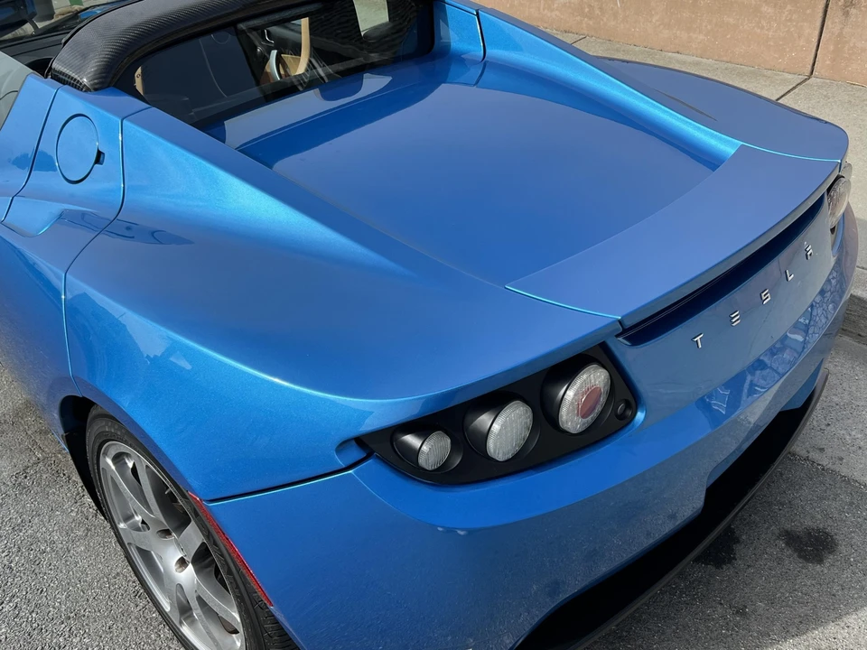 2008 Tesla Roadster - Image 16 of 31