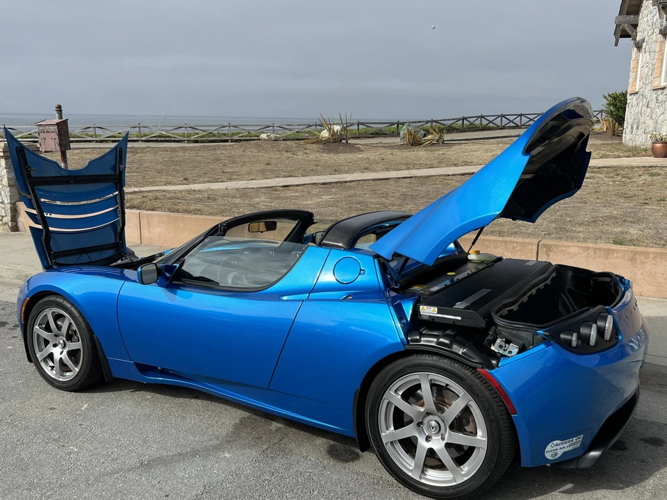 2008 Tesla Roadster - Image 15 of 31