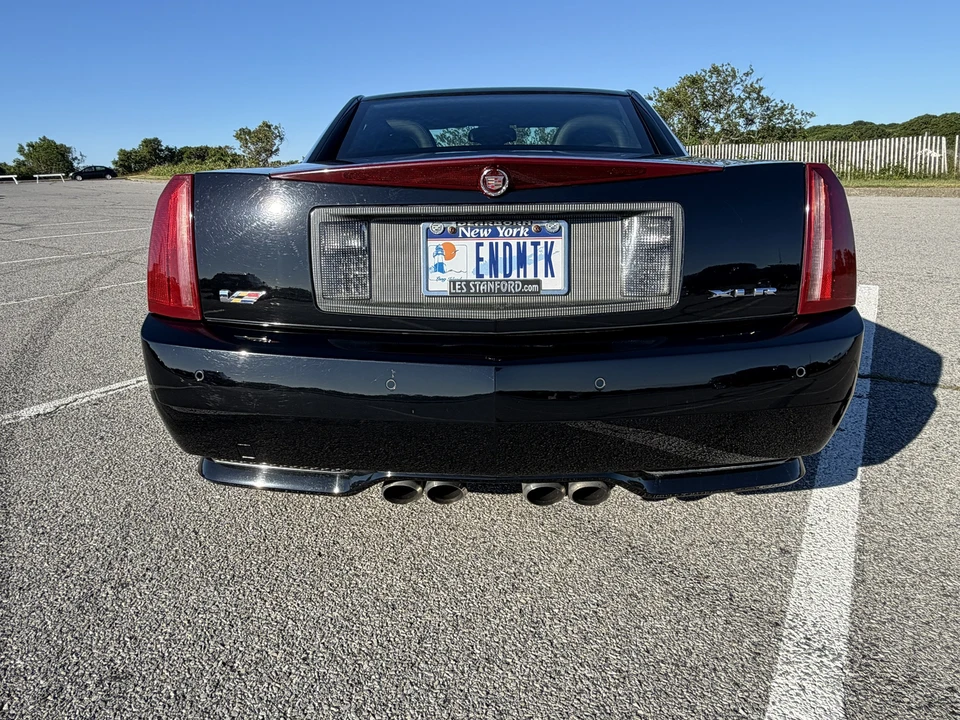 2009 Cadillac XLR-V - Image 12 of 31