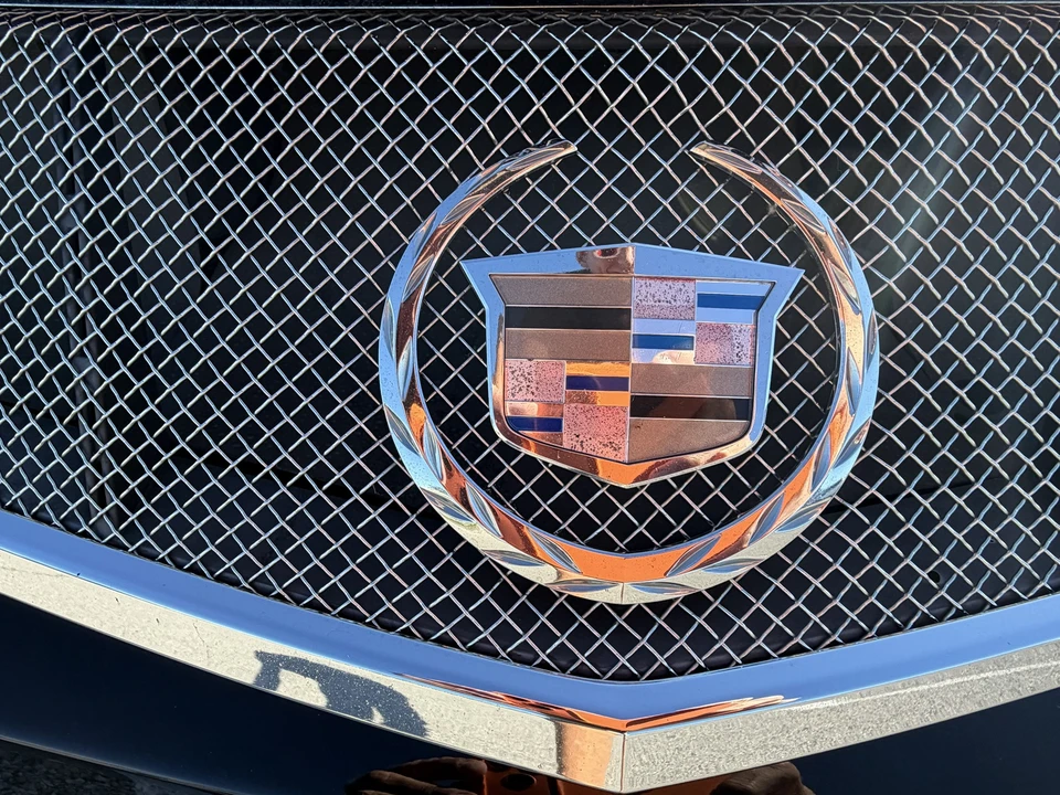 2009 Cadillac XLR-V - Image 25 of 31