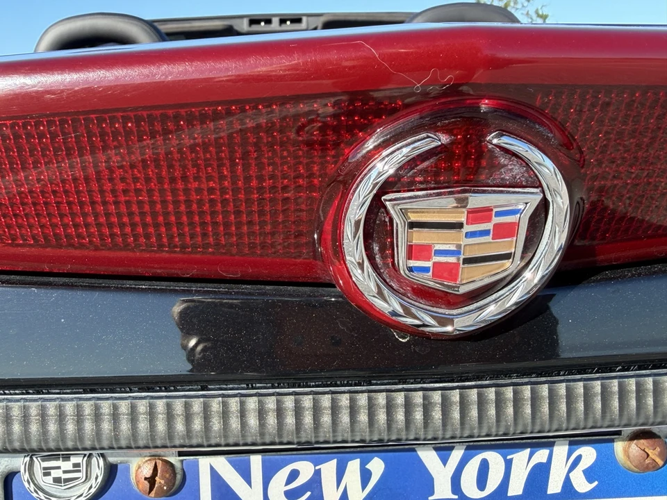 2009 Cadillac XLR-V - Image 26 of 31