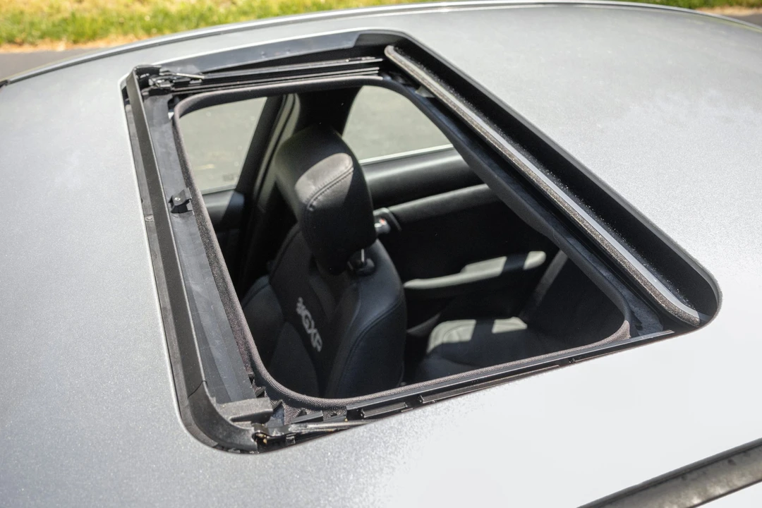 2009 Pontiac G8 - Image 15 of 31