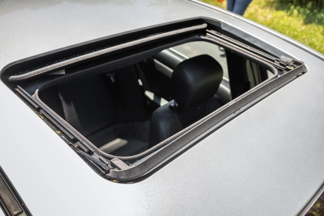 2009 Pontiac G8 - Image 29 of 31