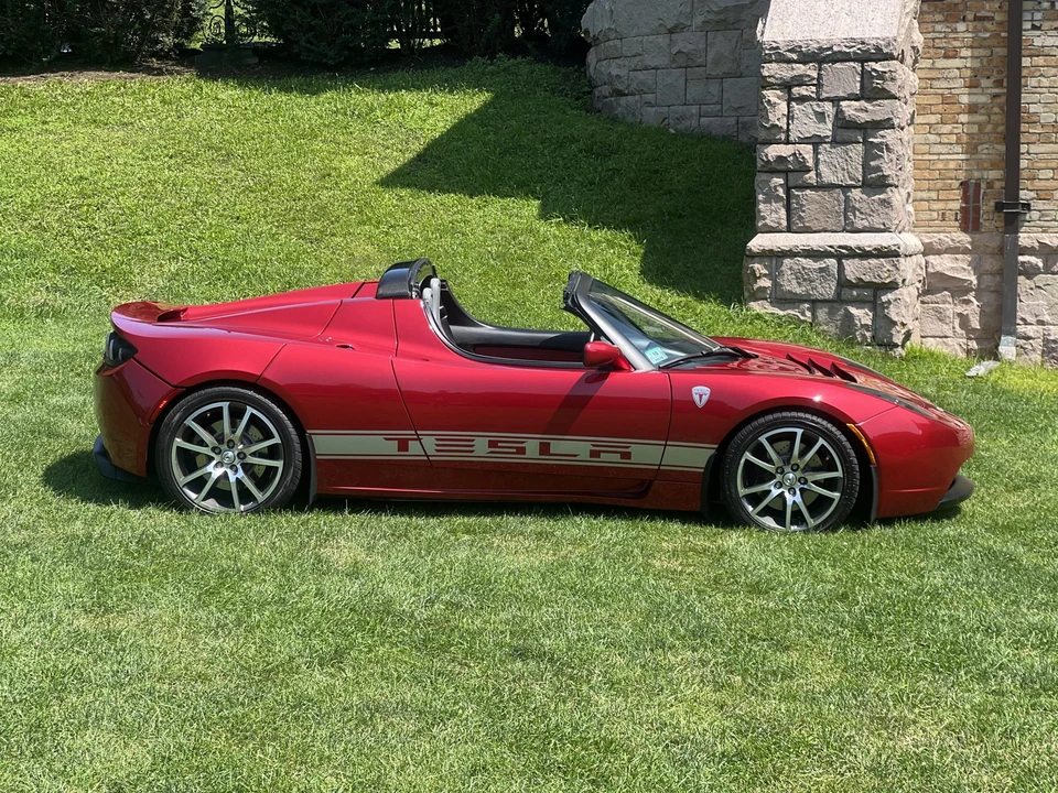 2010 Tesla Roadster - Image 20 of 31