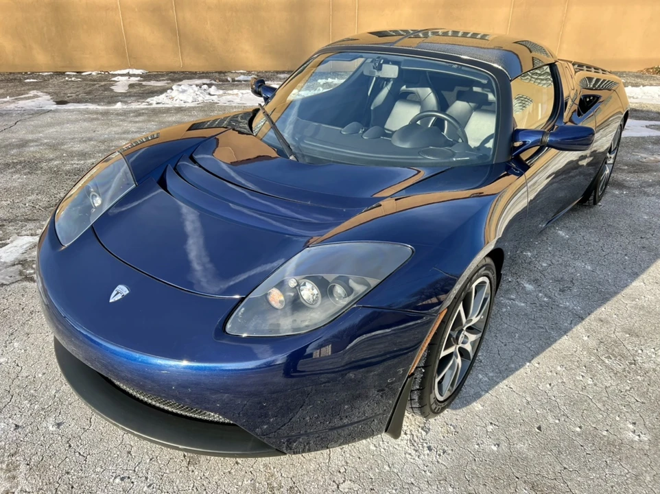 2010 Tesla Roadster - Image 5 of 31