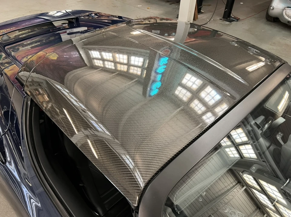 2010 Tesla Roadster - Image 24 of 31
