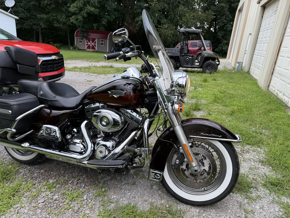 2011 Harley-Davidson Touring Twin Cam - Image 2 of 31
