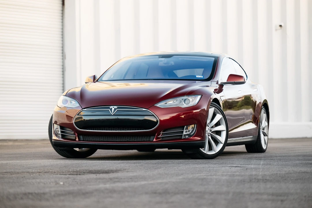 2012 Tesla Model S - Image 7 of 31