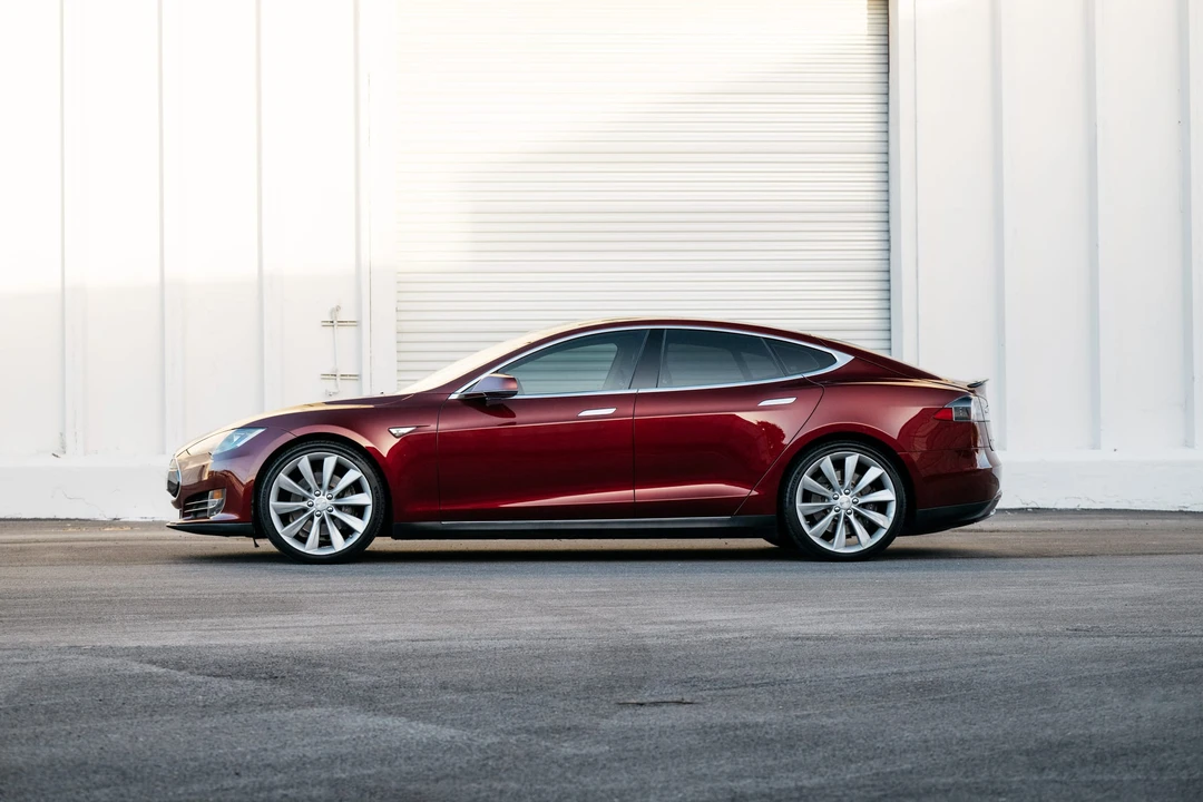 2012 Tesla Model S - Image 30 of 31