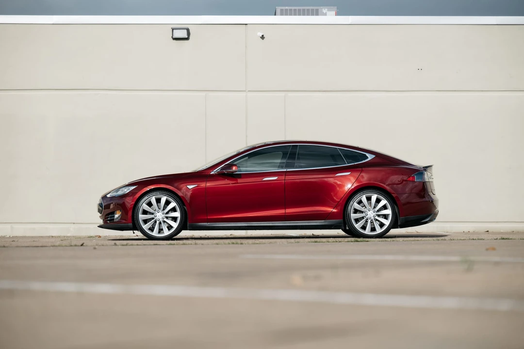 2012 Tesla Model S - Image 31 of 31