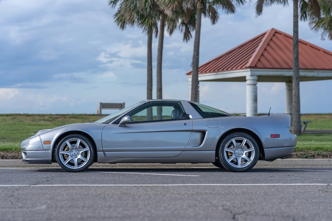 2004 Acura NA2 NSX - Image 8 of 31