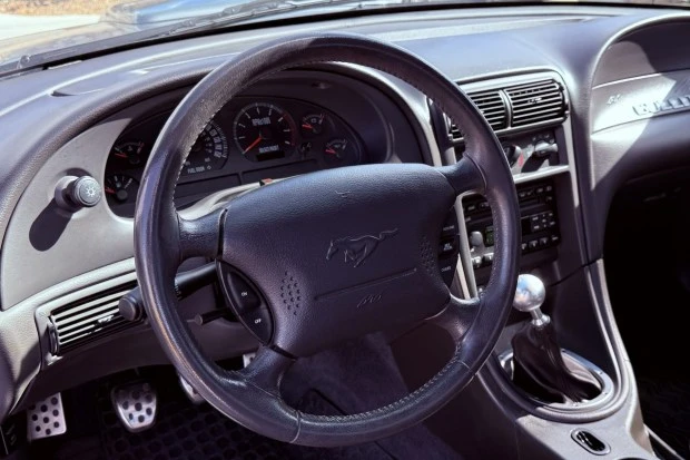 2001 Ford SN95 Mustang - Image 5 of 8