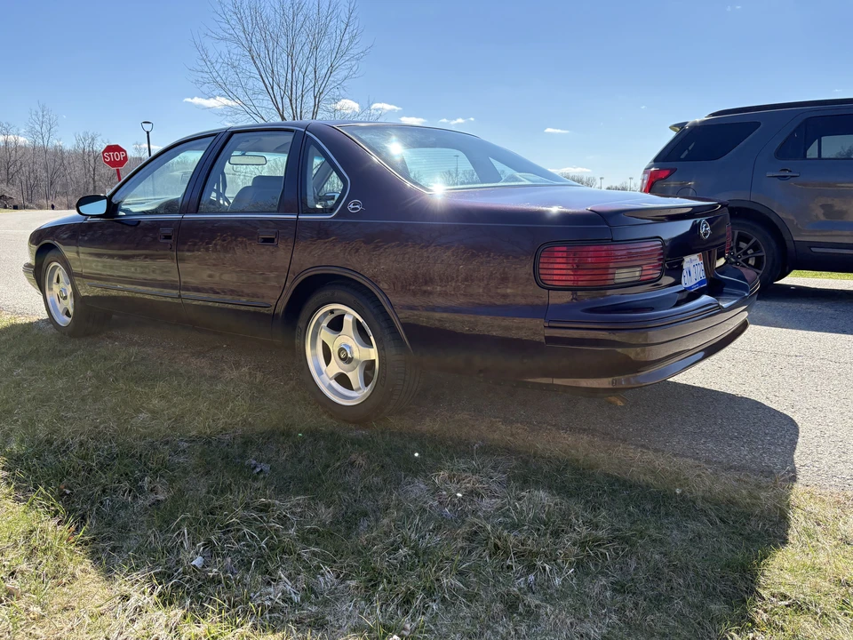 1996 Chevrolet Impala 7th Gen - Image 11 of 31