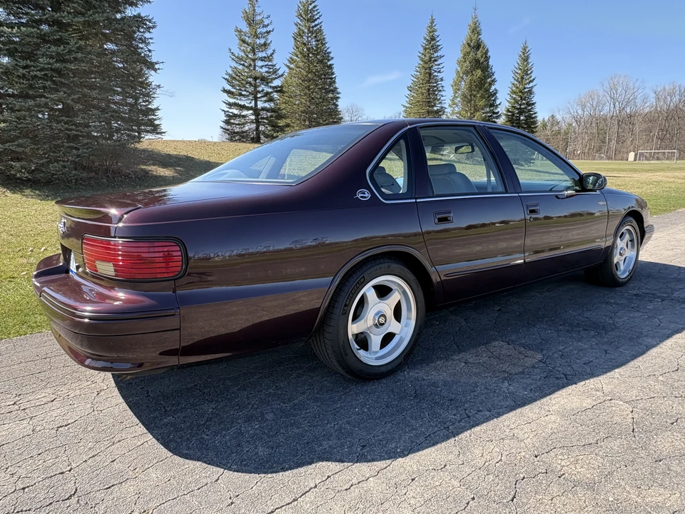 1996 Chevrolet Impala 7th Gen - Image 18 of 31