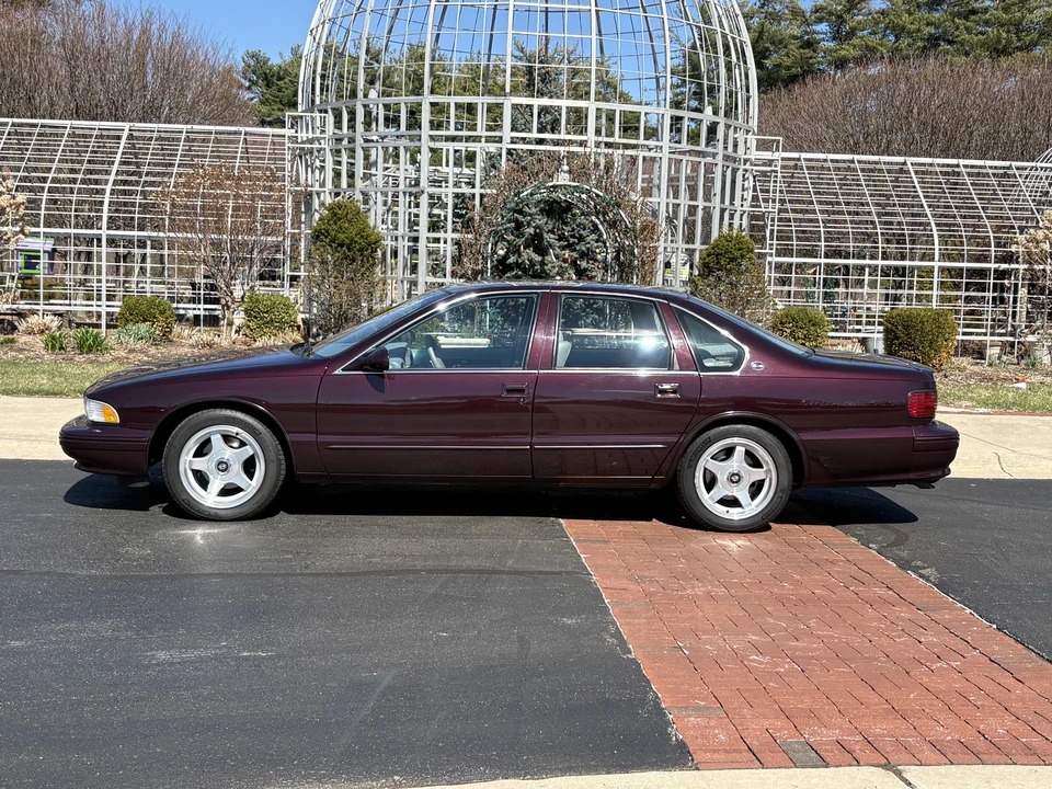 1996 Chevrolet Impala 7th Gen - Image 2 of 31
