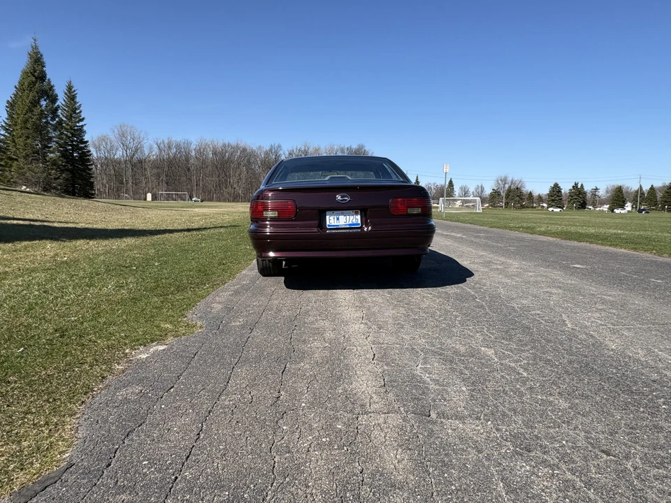 1996 Chevrolet Impala 7th Gen - Image 16 of 31