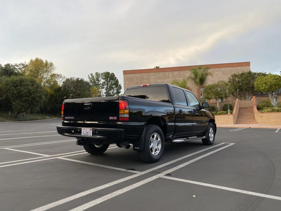 2005 GMC Sierra 2nd Gen - Image 31 of 31