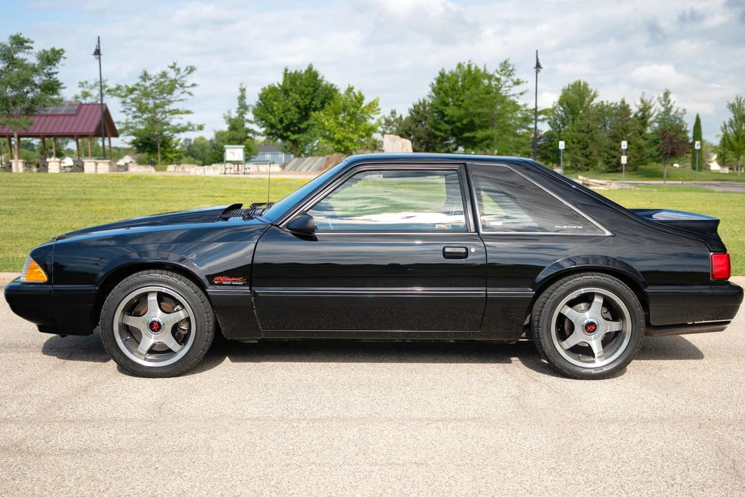 1992 Ford Mustang 3rd Gen - Image 4 of 31