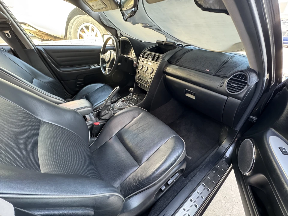 2004 Lexus IS 1st Gen - Image 11 of 31