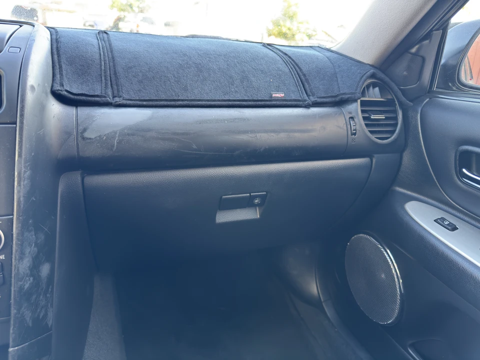 2004 Lexus IS 1st Gen - Image 15 of 31