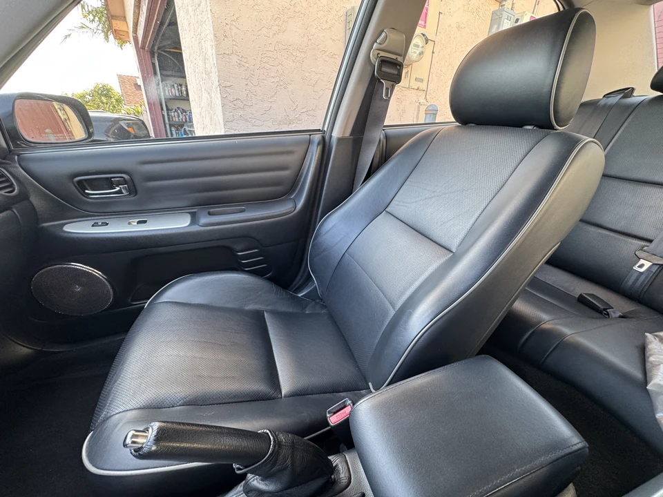 2004 Lexus IS 1st Gen - Image 12 of 31