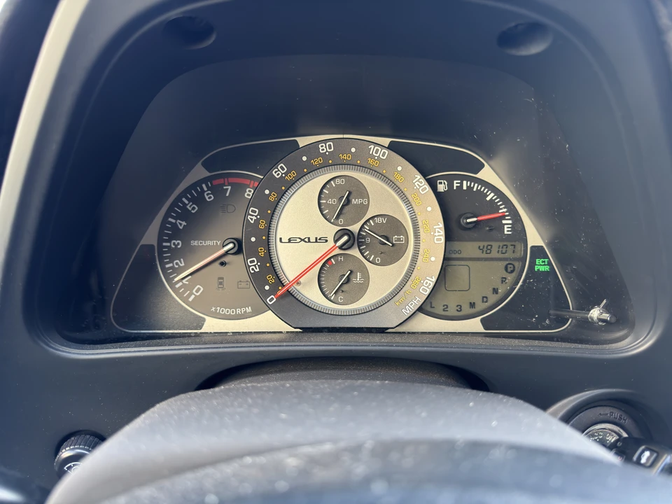 2004 Lexus IS 1st Gen - Image 13 of 31