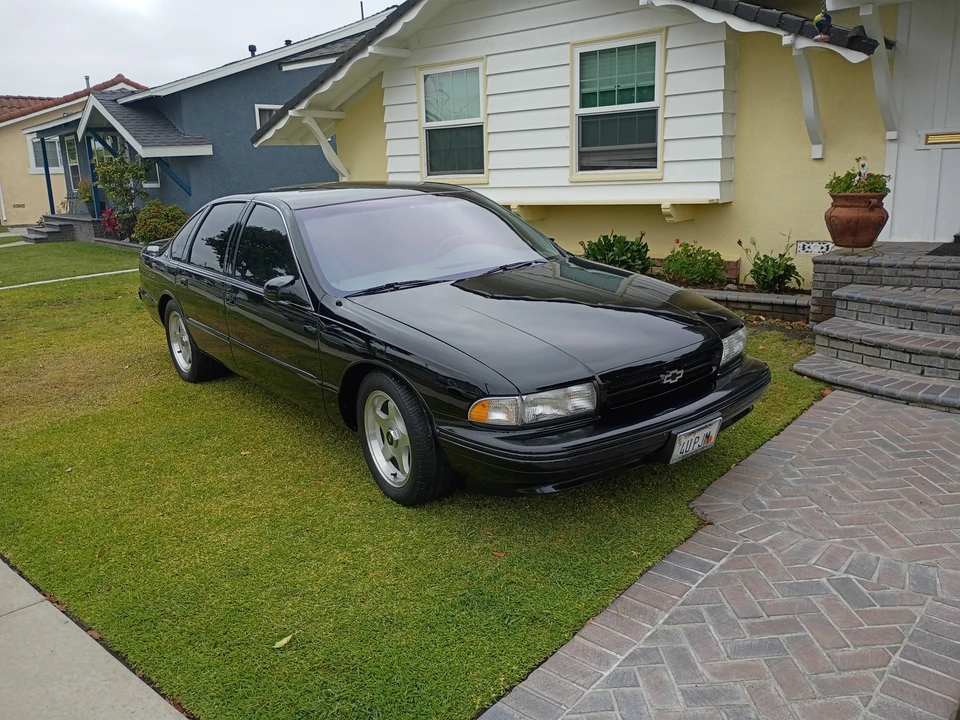 1996 Chevrolet Impala 7th Gen - Image 2 of 31