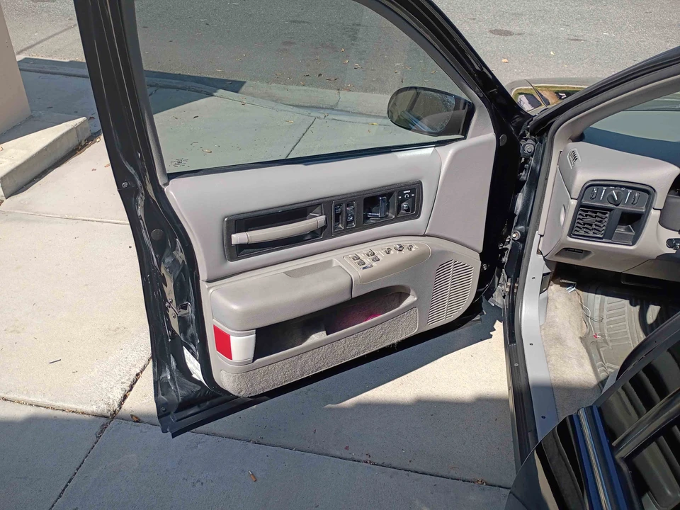 1996 Chevrolet Impala 7th Gen - Image 22 of 31