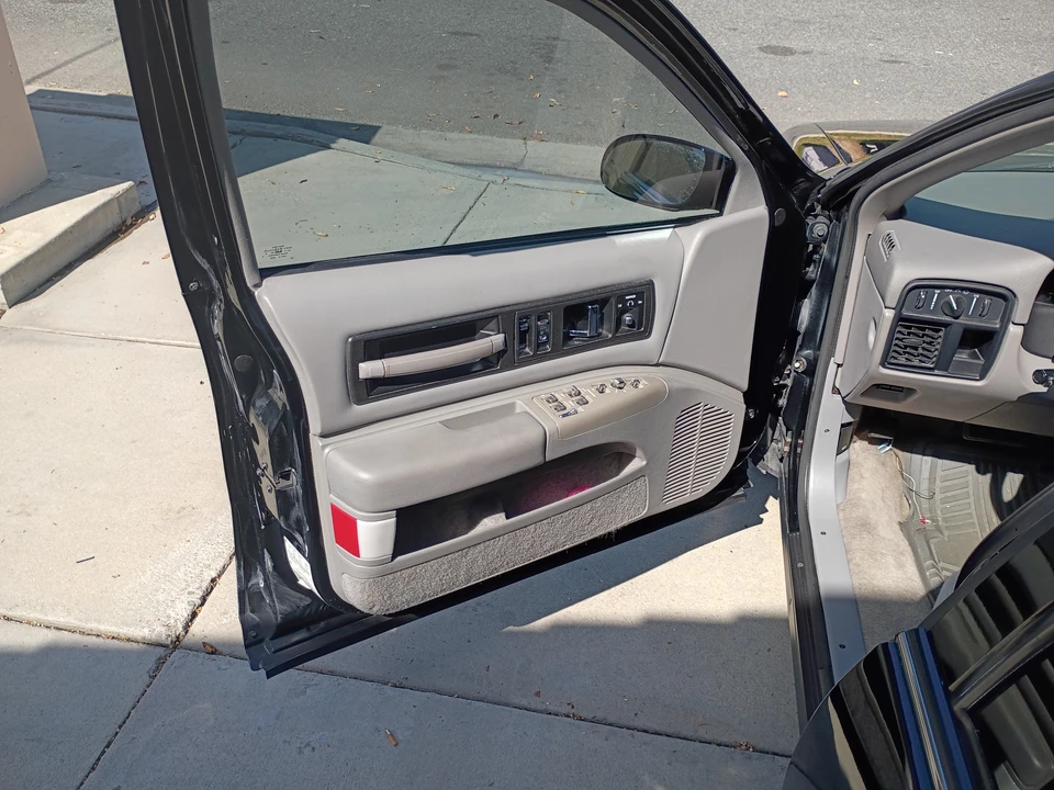 1996 Chevrolet Impala 7th Gen - Image 22 of 31