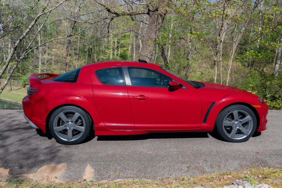 2005 Mazda RX-8 1st Gen - Image 5 of 31