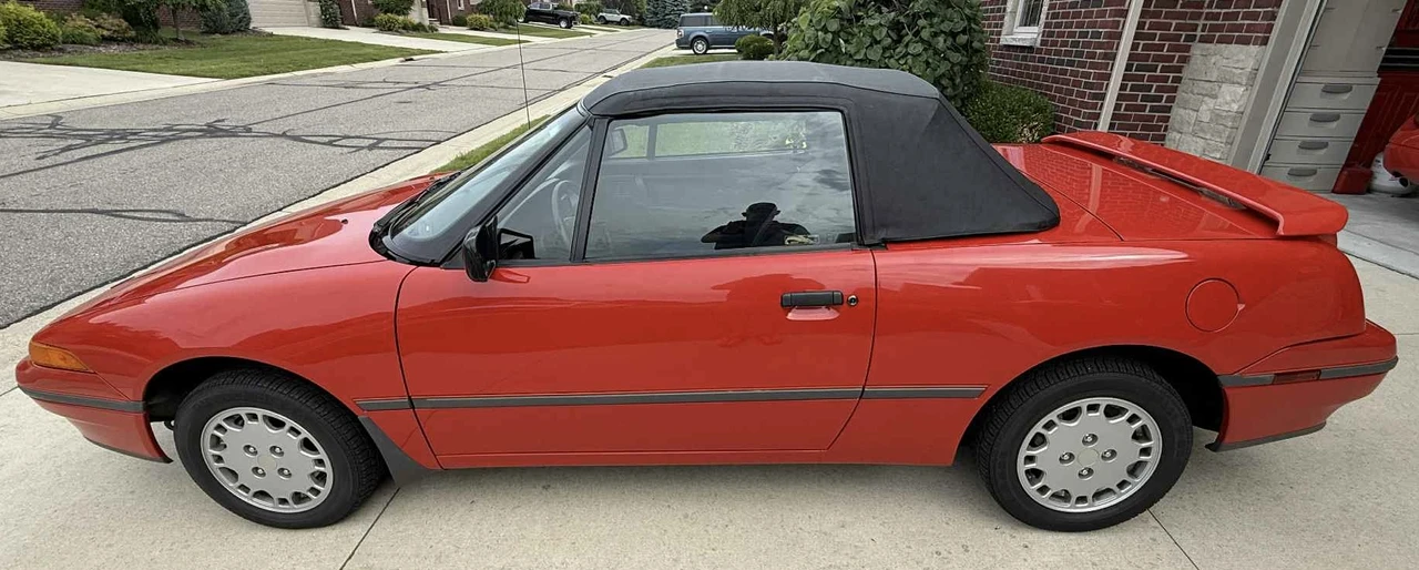 1991 Mercury Capri - Image 10 of 31