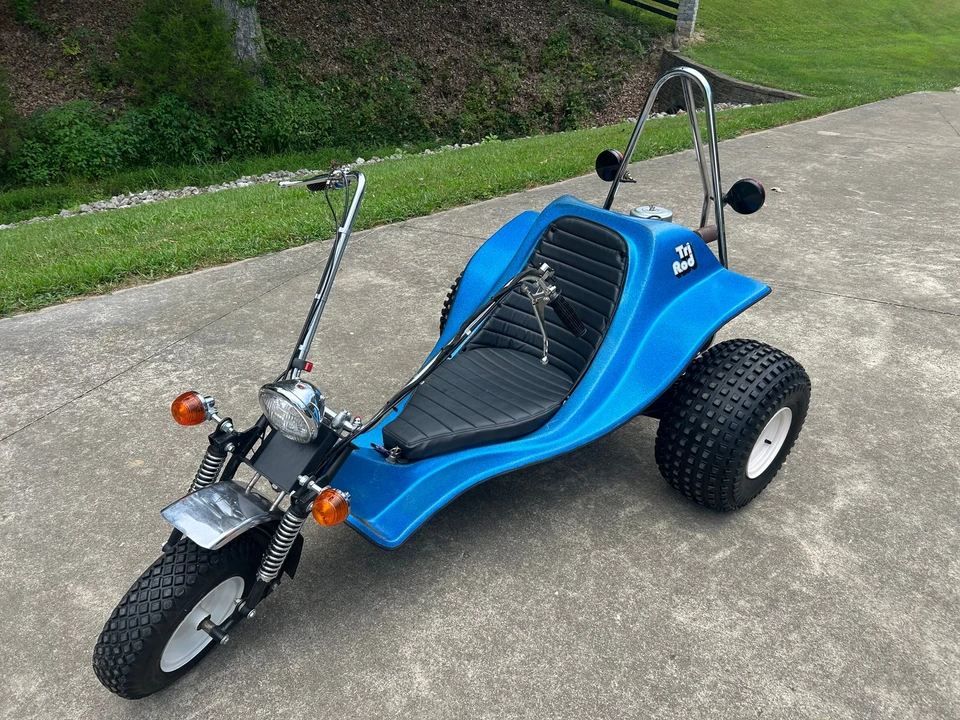 Vehicle image 2 of 31