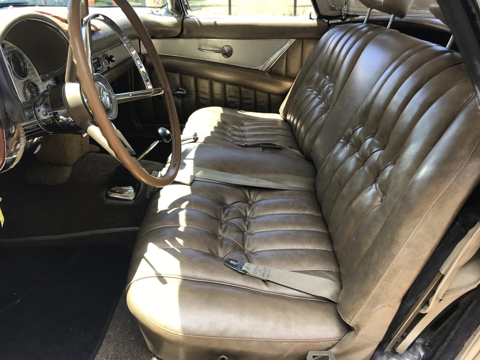 1957 Ford Thunderbird 1st Gen - Image 21 of 31