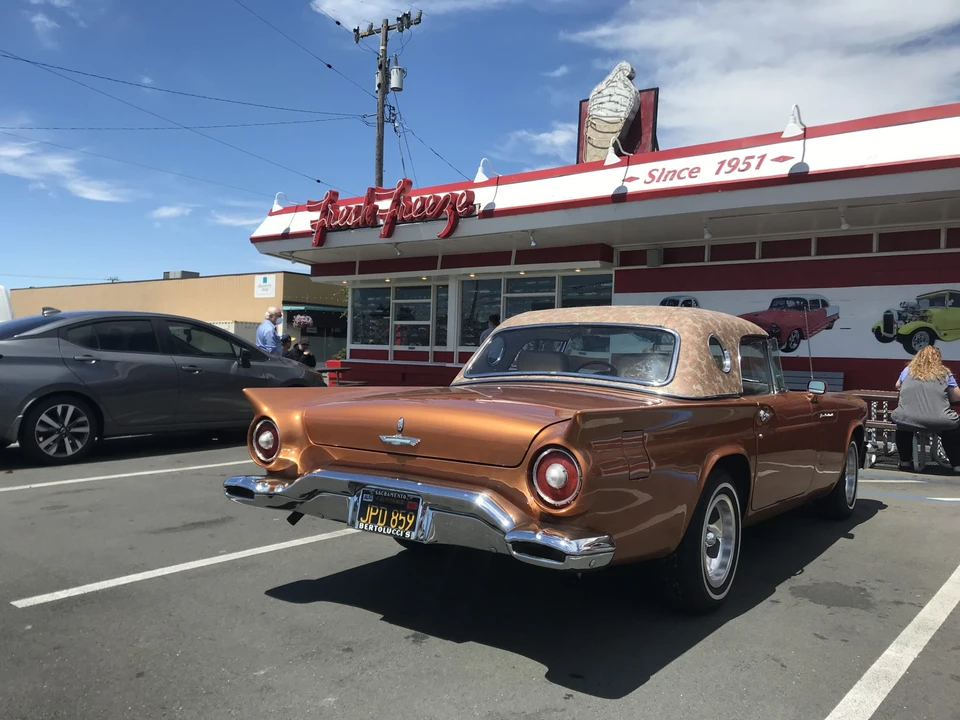 1957 Ford Thunderbird 1st Gen - Image 6 of 31