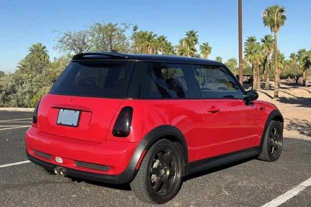 2006 Mini Mini Cooper S 1st Gen - Image 2 of 9