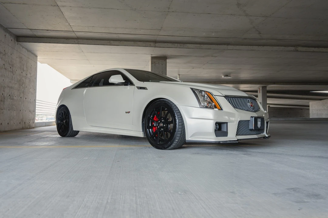 2013 Cadillac CTS-V 2nd Gen - Image 2 of 31