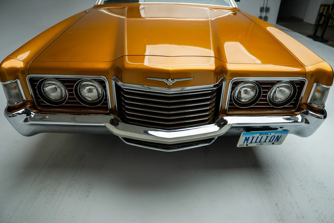 Ford Thunderbird 5th Gen - Image 27 of 31