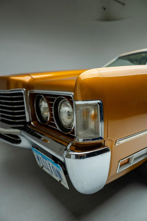 Ford Thunderbird 5th Gen - Image 24 of 31