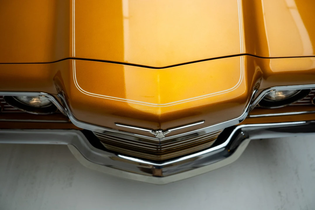 Ford Thunderbird 5th Gen - Image 30 of 31