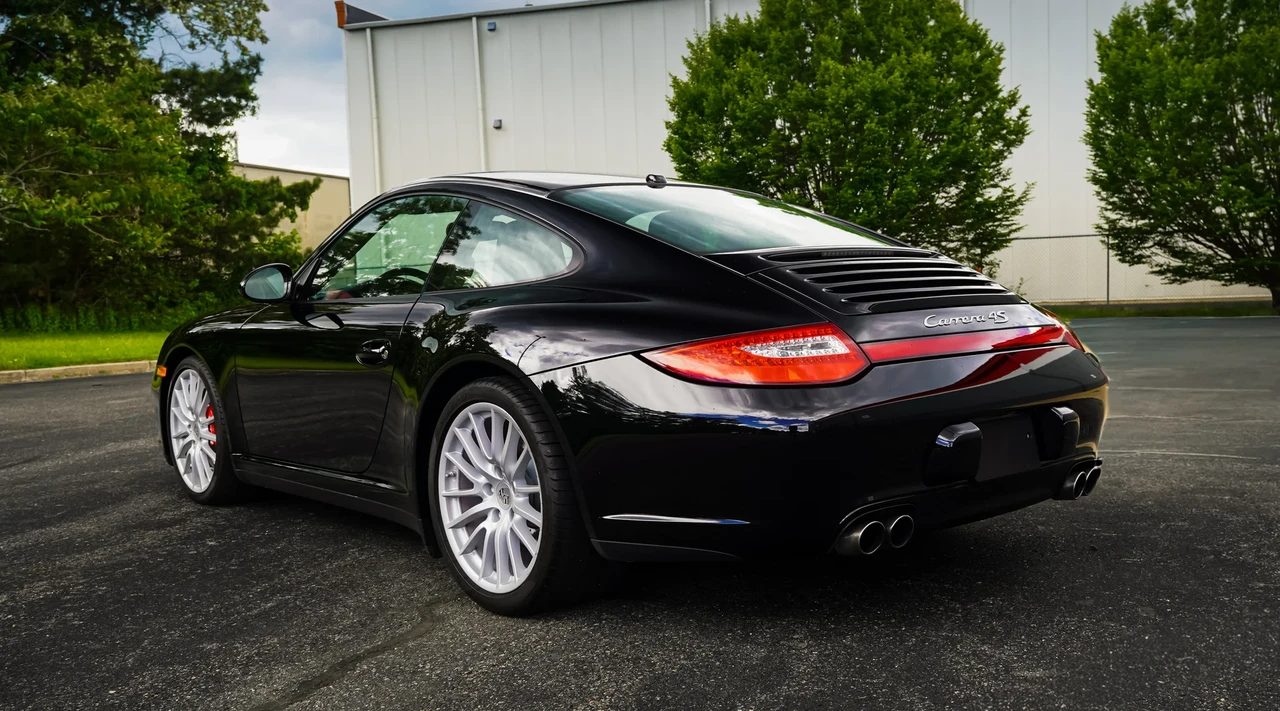 2010 Porsche 997 Carrera 4S - Image 4 of 31