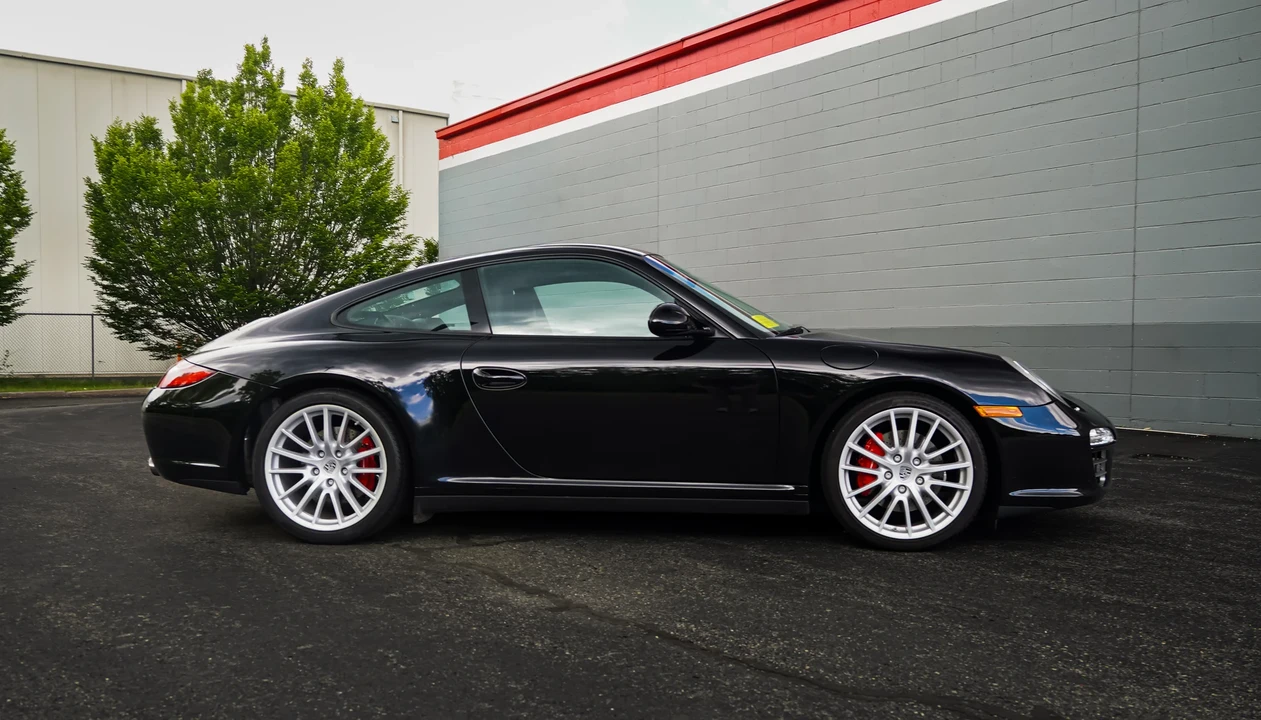 2010 Porsche 997 Carrera 4S - Image 6 of 31