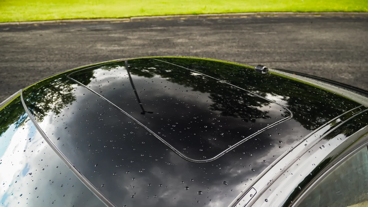 2010 Porsche 997 Carrera 4S - Image 18 of 31