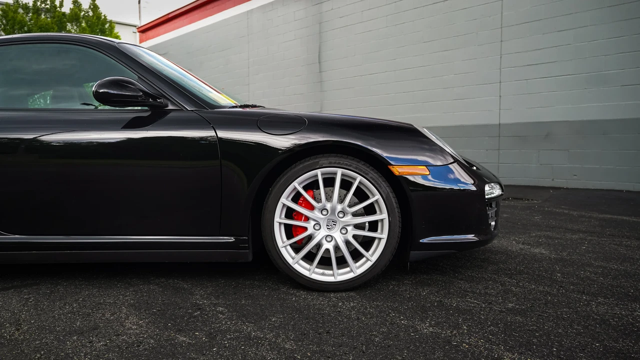 2010 Porsche 997 Carrera 4S - Image 28 of 31
