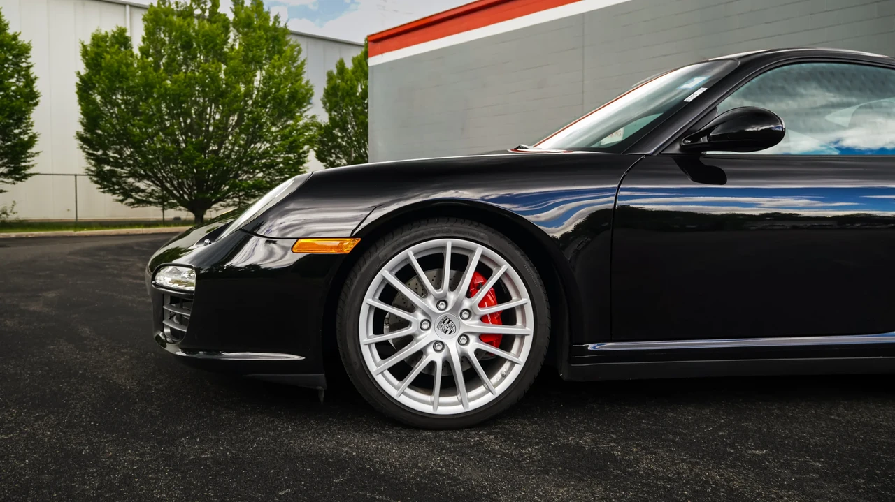 2010 Porsche 997 Carrera 4S - Image 26 of 31