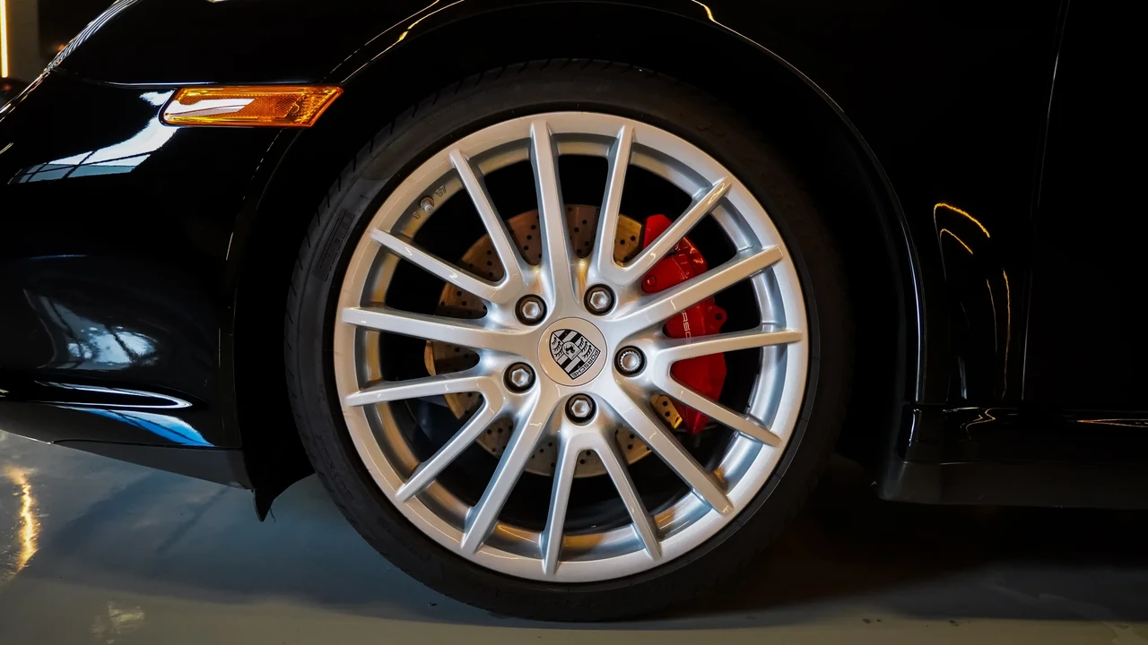 2010 Porsche 997 Carrera 4S - Image 31 of 31