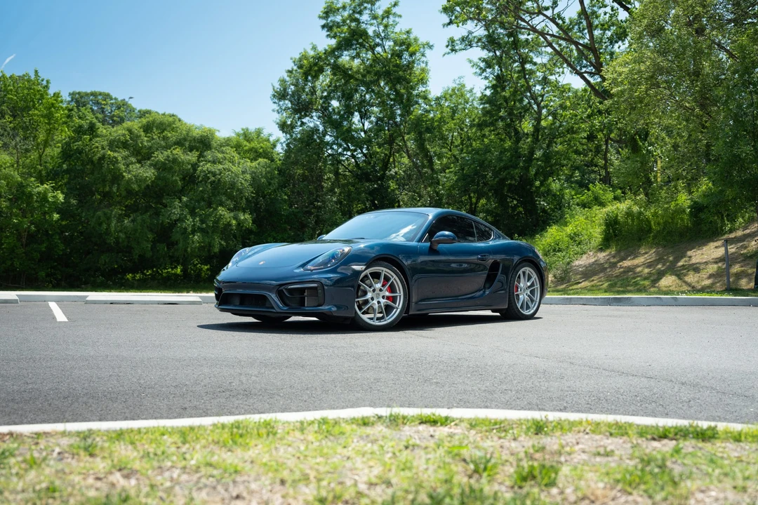 2016 Porsche 981 Cayman GTS - Image 4 of 31