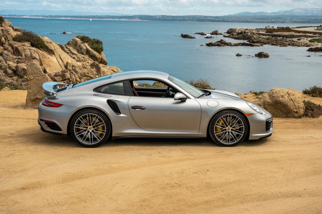 2017 Porsche 991 Turbo - Image 22 of 31